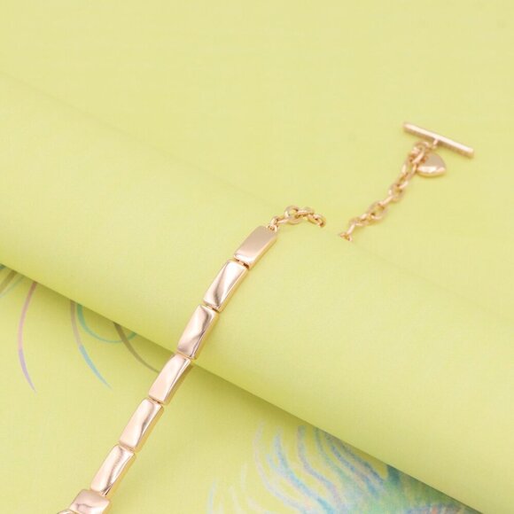 "Elegant Rose Gold Bracelet with Heart Charm & Toggle Clasp, XPBL0905 - Picture 5 of 12